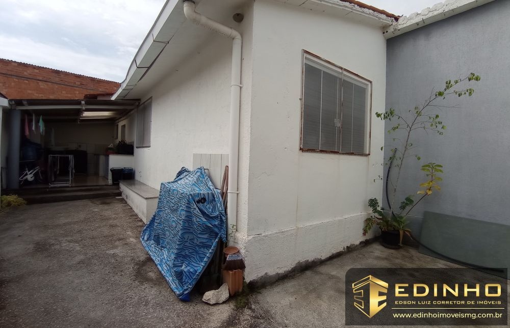 245 - Casa à venda no bairro Nossa Senhora de Fátima - Edinho Imóveis 0