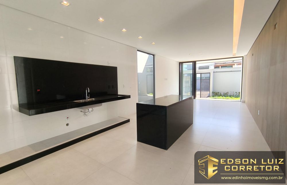 295 - Casa - Alto Padrão &agrave; venda no bairro Jardim Castelo Branco - Edinho Im&oacute;veis 3