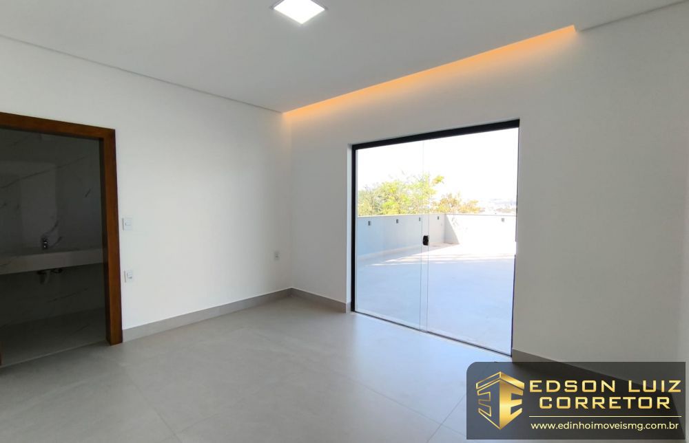 295 - Casa - Alto Padrão &agrave; venda no bairro Jardim Castelo Branco - Edinho Im&oacute;veis 13