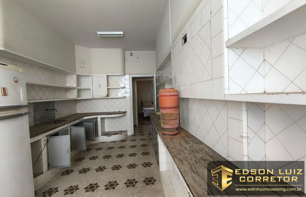 300 - Casa Comercial &agrave; venda no bairro Centro - Edinho Im&oacute;veis 6