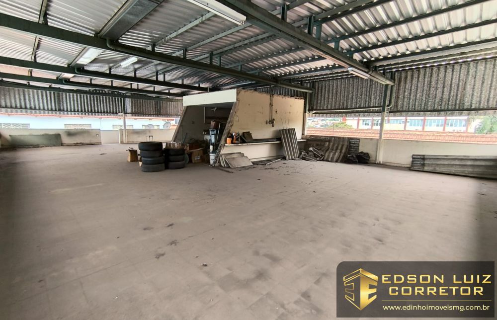 300 - Casa Comercial &agrave; venda no bairro Centro - Edinho Im&oacute;veis 13