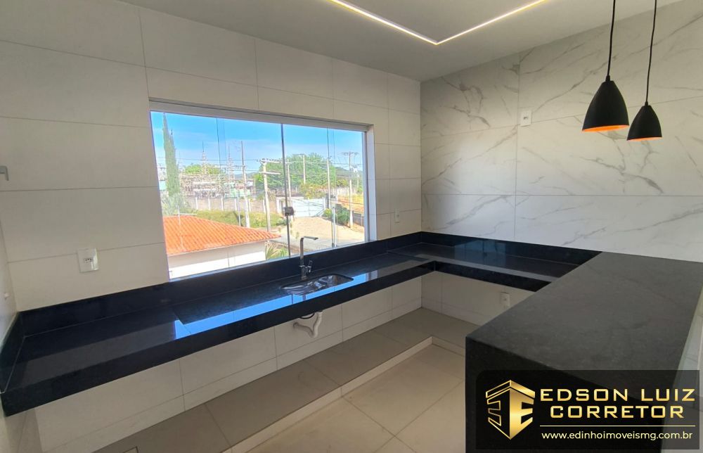 319 - Apartamento - Cobertura &agrave; venda no bairro São José - Edinho Im&oacute;veis 1