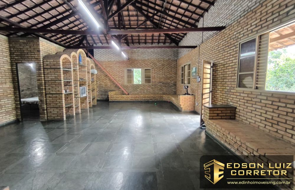 323 - Sítio &agrave; venda no bairro Carioca - Edinho Im&oacute;veis 4