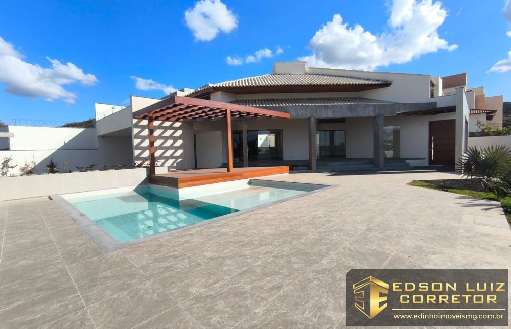 Casa - Alto Padrão &agrave; venda no bairro São José