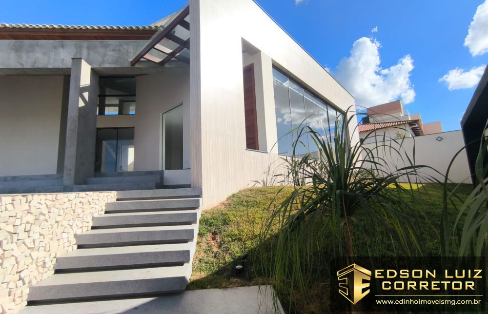 332 - Casa - Alto Padrão &agrave; venda no bairro São José - Edinho Im&oacute;veis 1