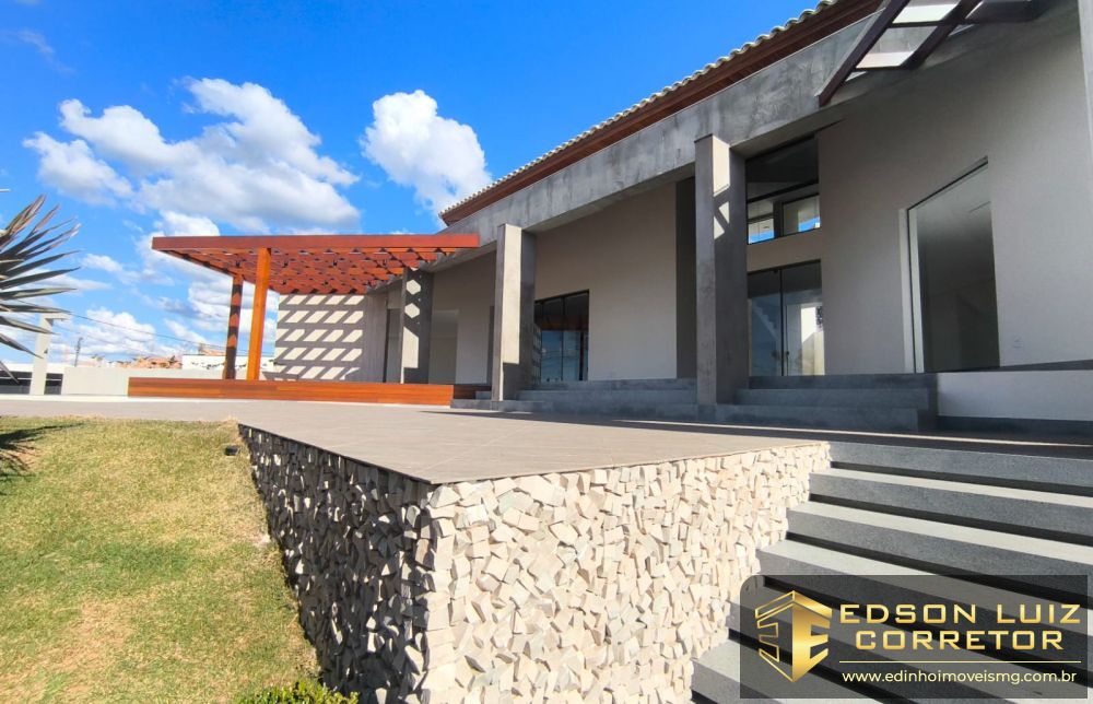 332 - Casa - Alto Padrão &agrave; venda no bairro São José - Edinho Im&oacute;veis 2