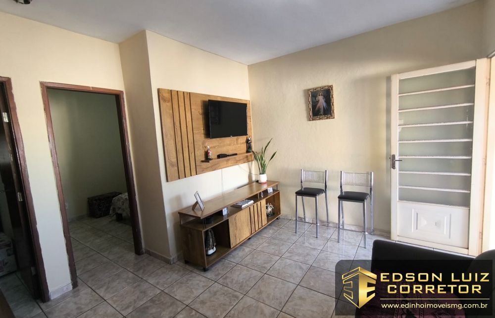 337 - Casa &agrave; venda no bairro São Vicente de Paulo - Edinho Im&oacute;veis 1