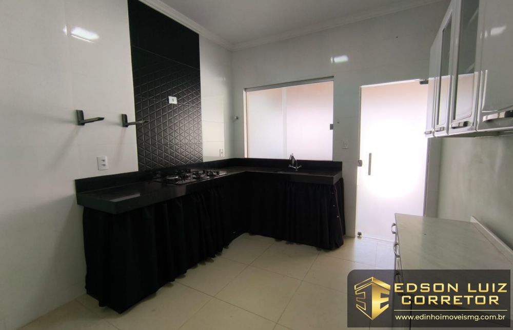 366 - Casa &agrave; venda no bairro Jardim das Oliveiras - Edinho Im&oacute;veis 1