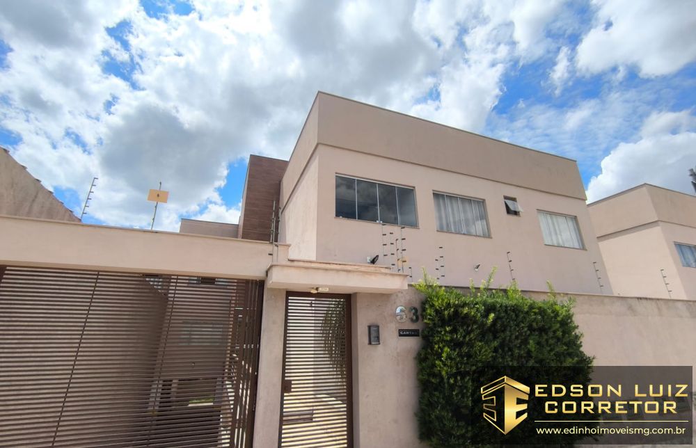 Apartamento À Venda no bairro Jardim das Piteiras