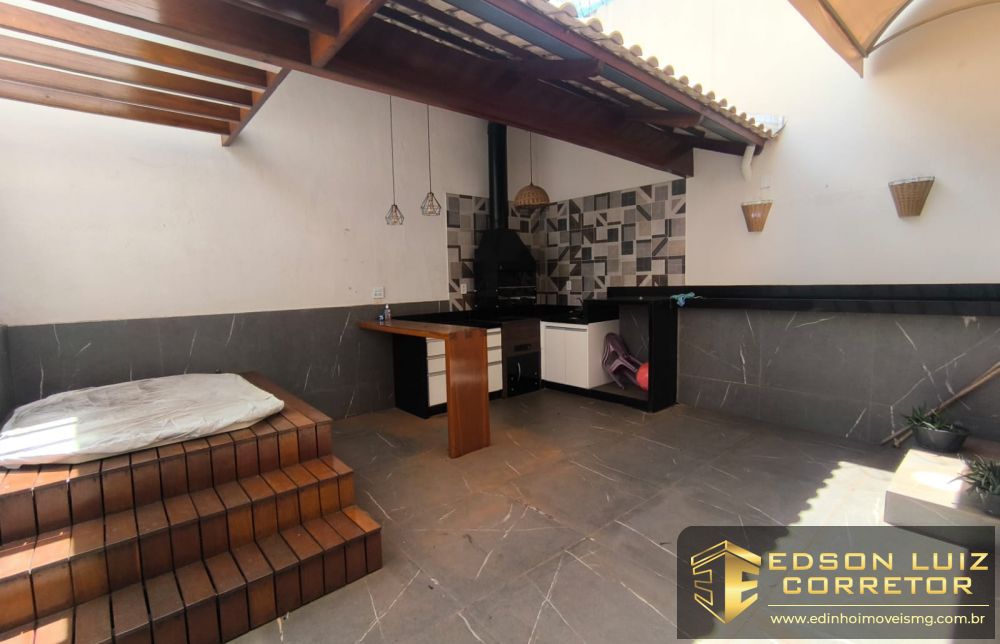 Apartamento - Área Privativa À Venda no bairro Recanto da Lagoa