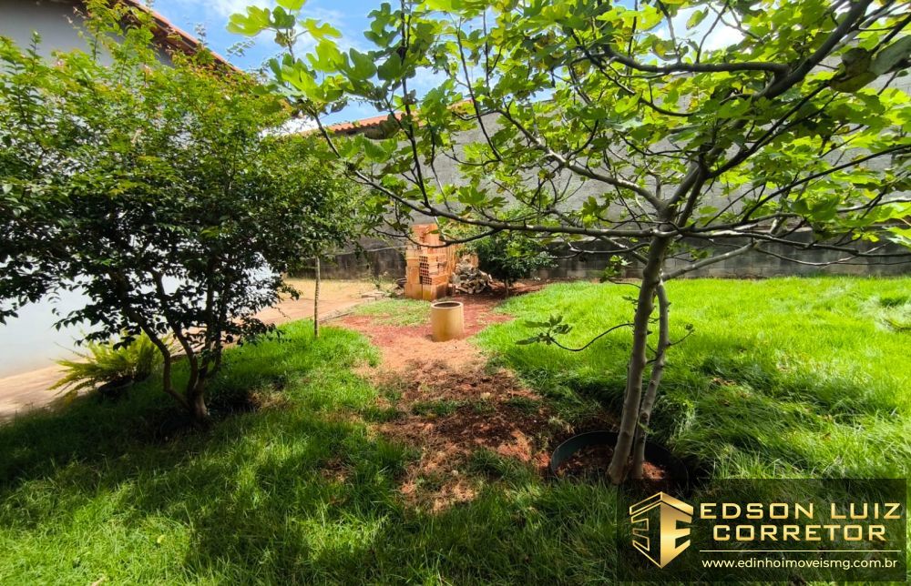 376 - Casa &agrave; venda no bairro Vila Ferreira - Edinho Im&oacute;veis 19