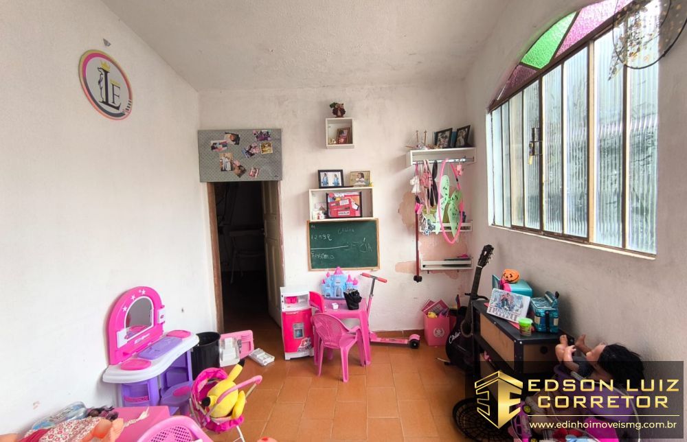 377 - Casa &agrave; venda no bairro Padre Libério - Edinho Im&oacute;veis 0