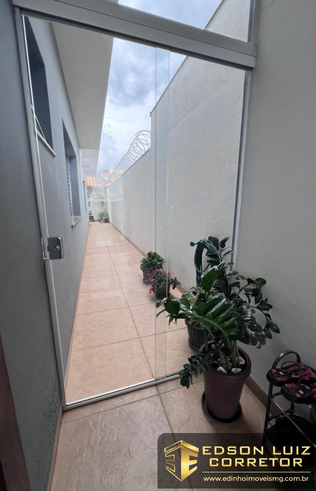 380 - Casa &agrave; venda no bairro Jardins - Edinho Im&oacute;veis 18